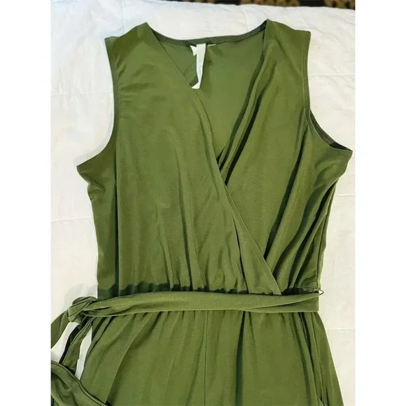 NY Collection Women's Olive Green Sleeveless Wrap Jumpsuit with Belt Size P/S - Picture 4 of 7